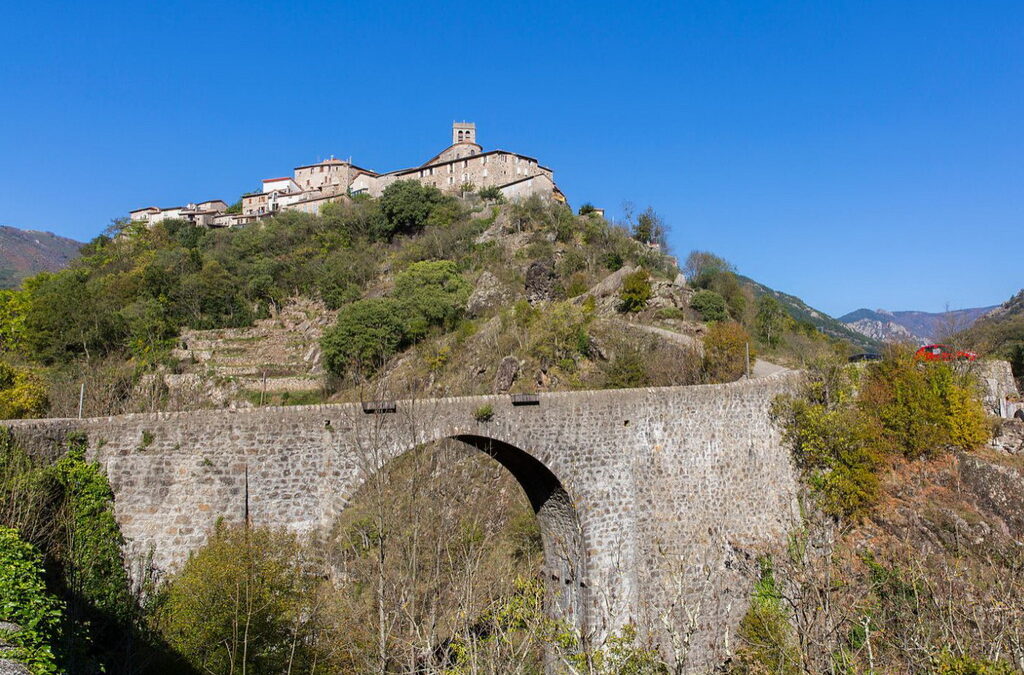 Antraigue-sur-Volane