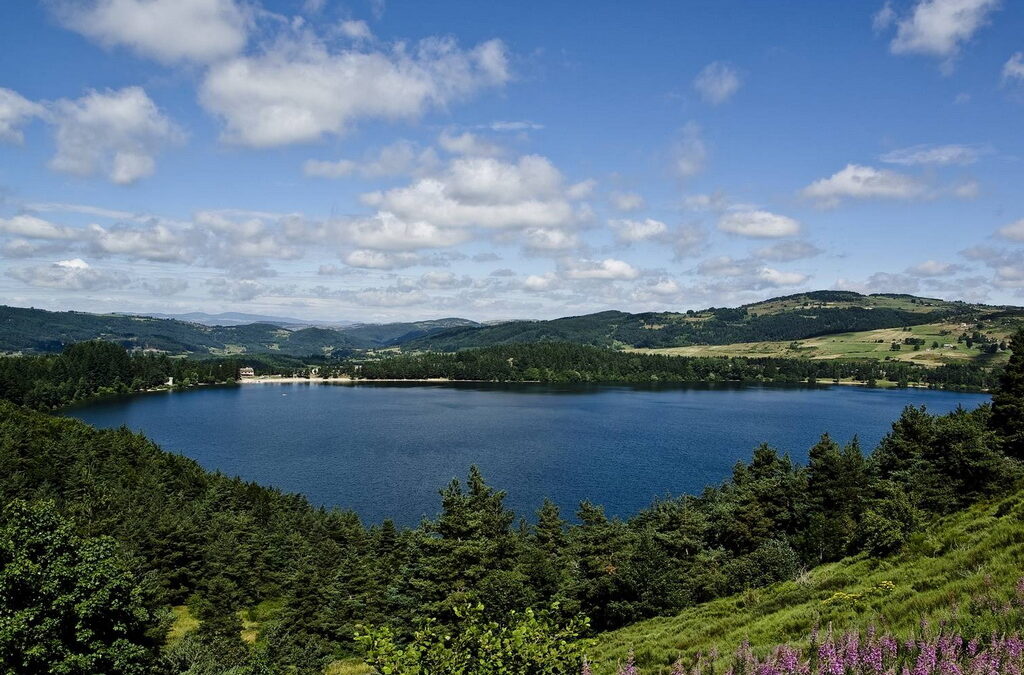 Le Lac d&rsquo;Issarlès